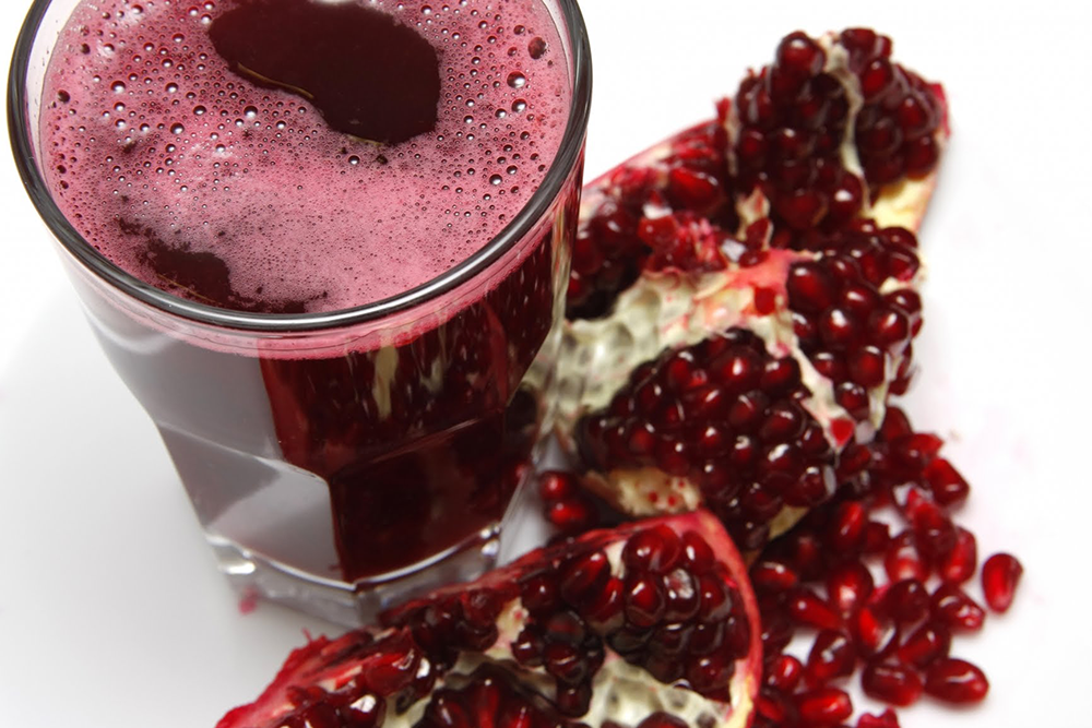 Health Benefits of Pomegranate Juice. 