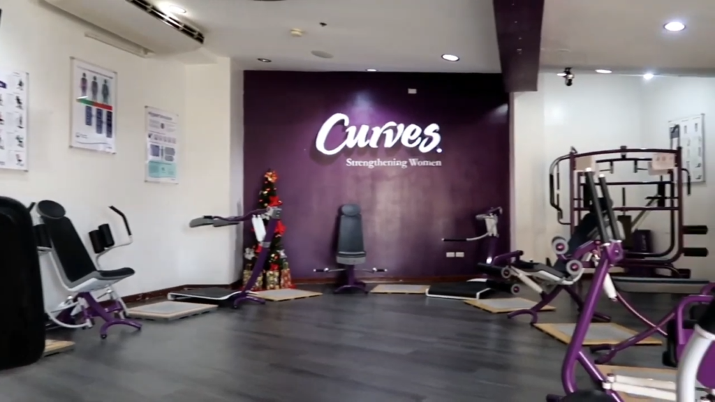 Curves International