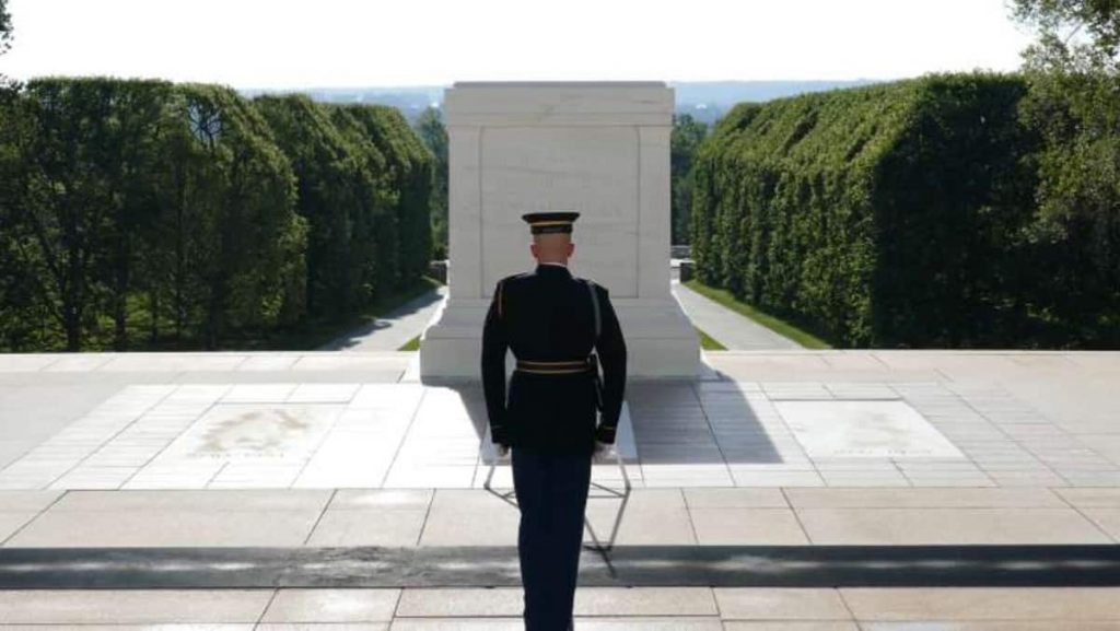 In Memoriam Memorial Day Monuments